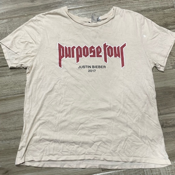 My mama don’t like you concert medium tee - Justin Bieber 2017 - Picture 1 of 5